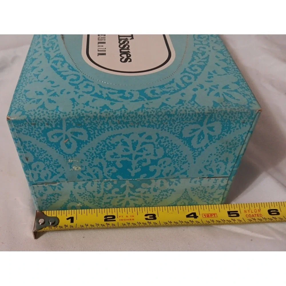 Vtg Fine Fare White Facial Tissues 175 Two Ply Blue Designer Box Nostalgia READ‎